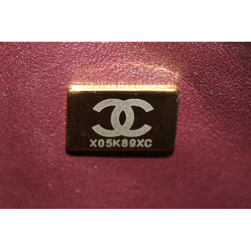 Chanel Classic Black Quilted Caviar Leather Classic Medium Double Flap Bag-24