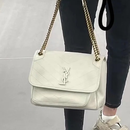 🈶購證包況佳😍Ysl聖羅蘭白金中號niki 新款d扣斜挎單肩包-2