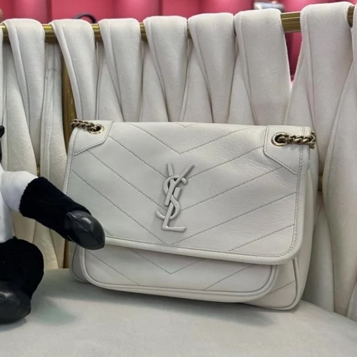 🈶購證包況佳😍Ysl聖羅蘭白金中號niki 新款d扣斜挎單肩包-3