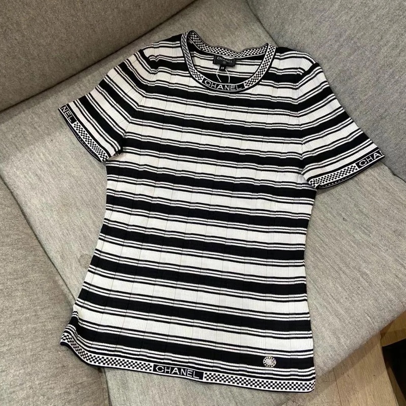 Chanel 條紋針織上衣 Jennie 同款-0
