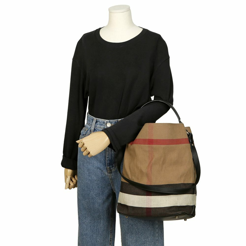 BURBERRY Ashby 中號 Hobo 手提包和單肩包-9