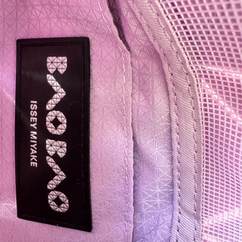 三宅一生鑽石包3X3粉色-4