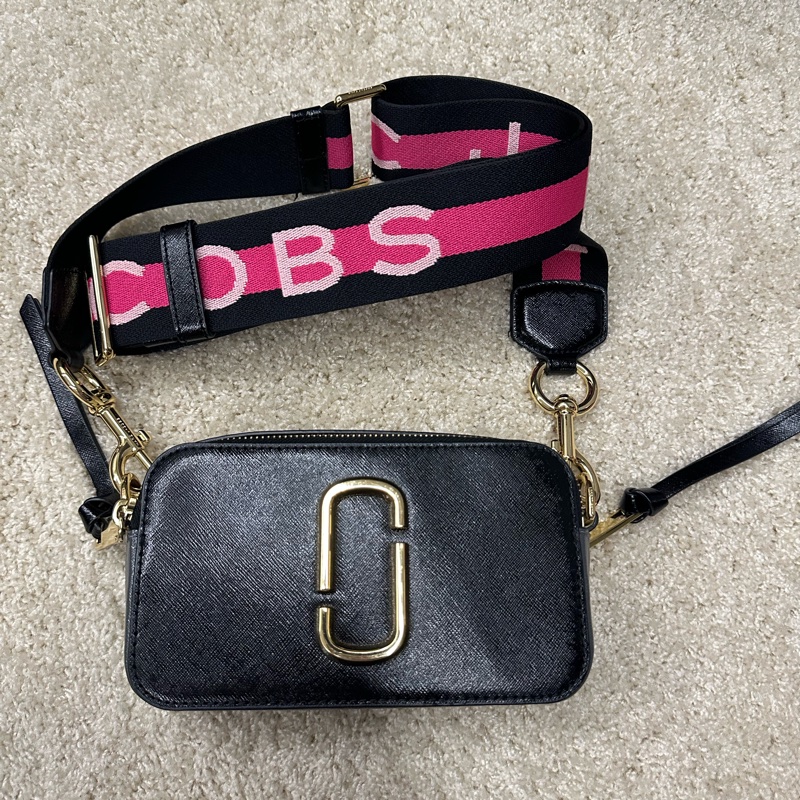 Marc Jacobs相機包 經典配色 黑粉搭配-0