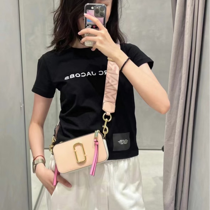 Marc Jacobs相機包 經典配色 黑粉搭配-5