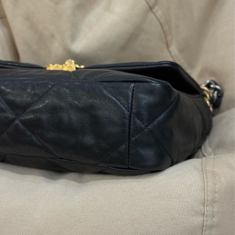 (香港購證🇭🇰全配)Chanel 19bag 小號 黑金-6