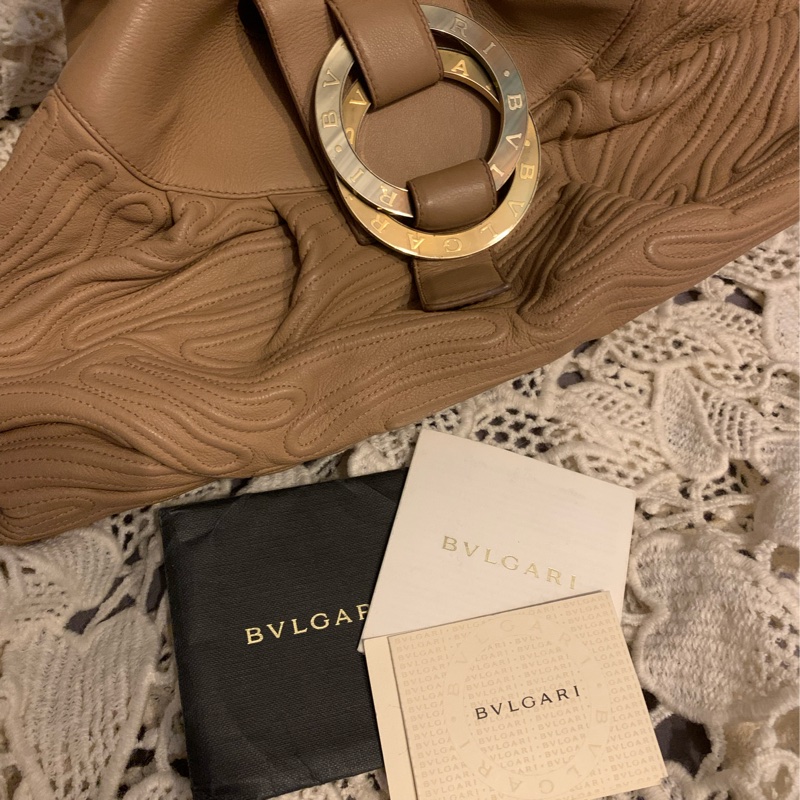 BVLGARI Chandra經典logo金屬扣環 駝色皮革手提包 肩背包-27