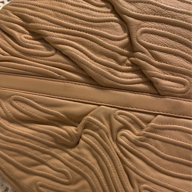 BVLGARI Chandra經典logo金屬扣環 駝色皮革手提包 肩背包-38