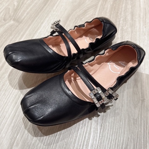 RV 黑色兩條鑽釦芭蕾舞鞋 37.5號