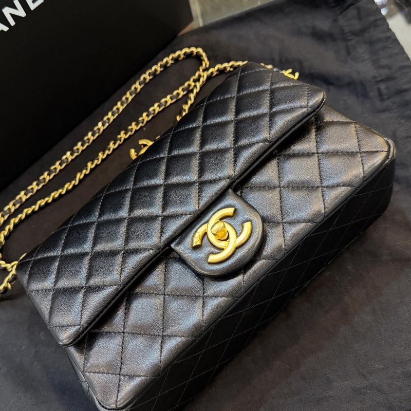 新款黑色小羊皮金口雙C調節扣-1