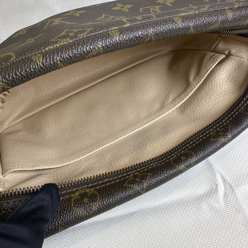 Louis Vuitton 28化妝包-14