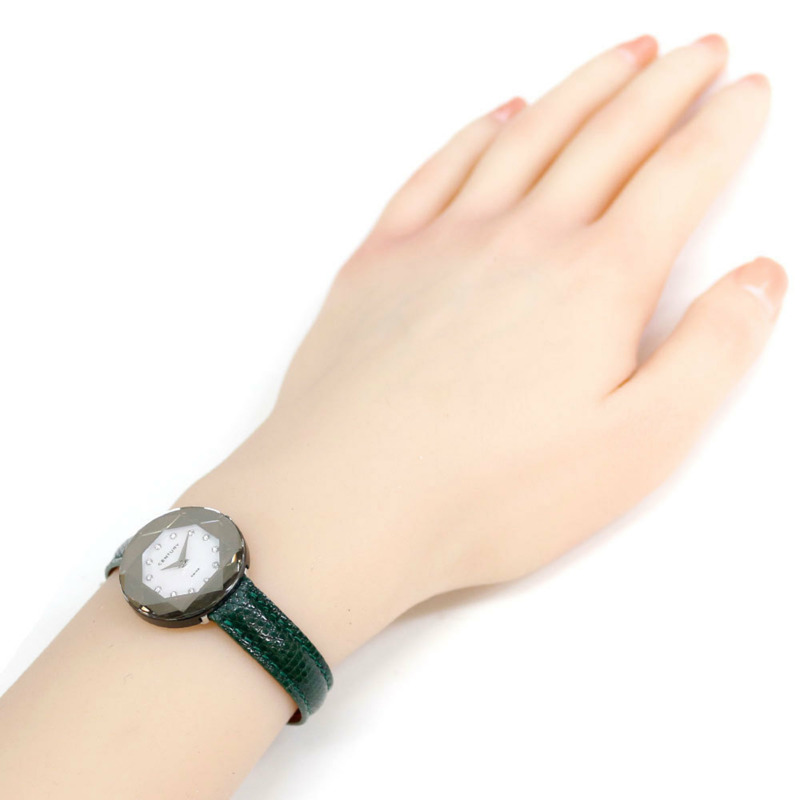 世紀高級訂製腕錶，不鏽鋼材質，型號832.7.S.12X.12.KLO，石英機芯，女士款，白色錶殼，鑲嵌12顆鑽石-1