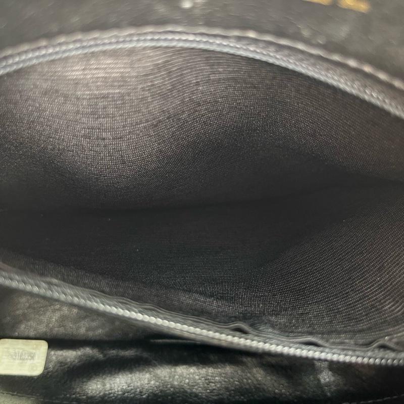 「JL精品代購」9新 香奈兒黑金羊黛妃金球流蘇相機雕花鏈條包-19