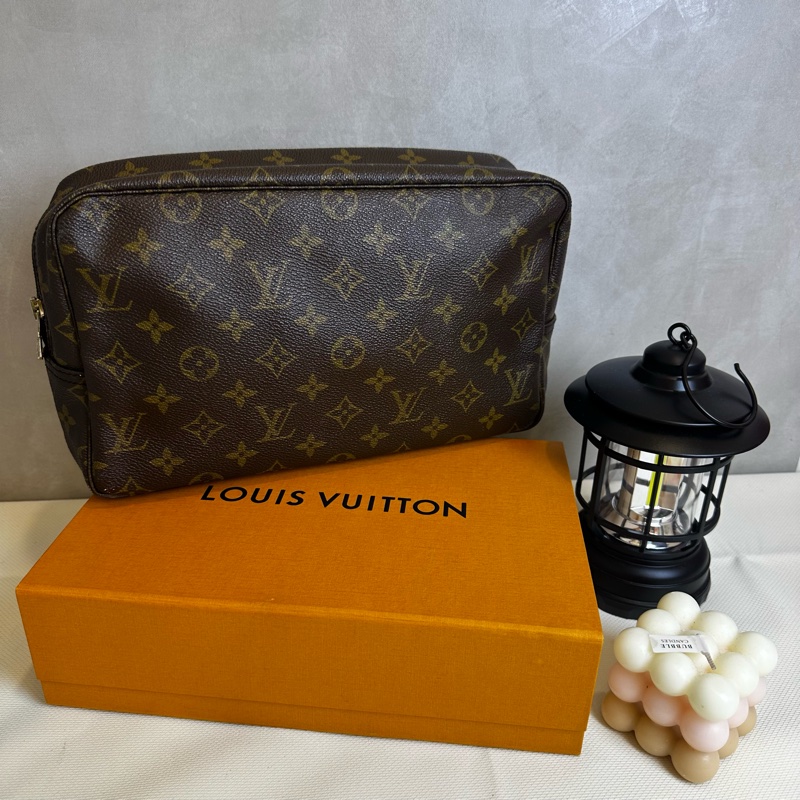 Louis Vuitton 經典盥洗包-1
