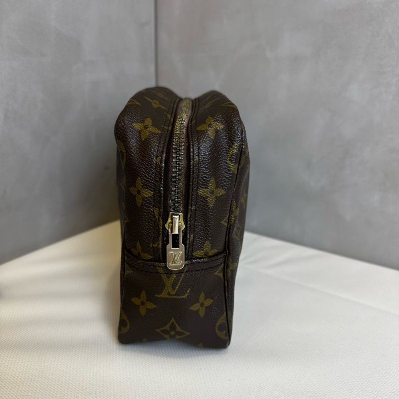 Louis Vuitton 經典盥洗包-2