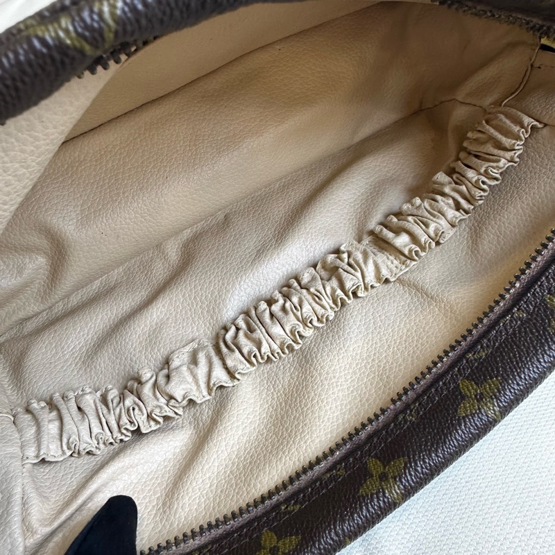 Louis Vuitton 經典盥洗包-12