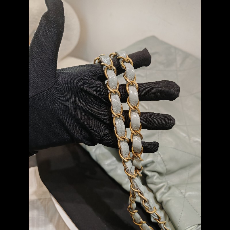 Chanel 22bag medium-26