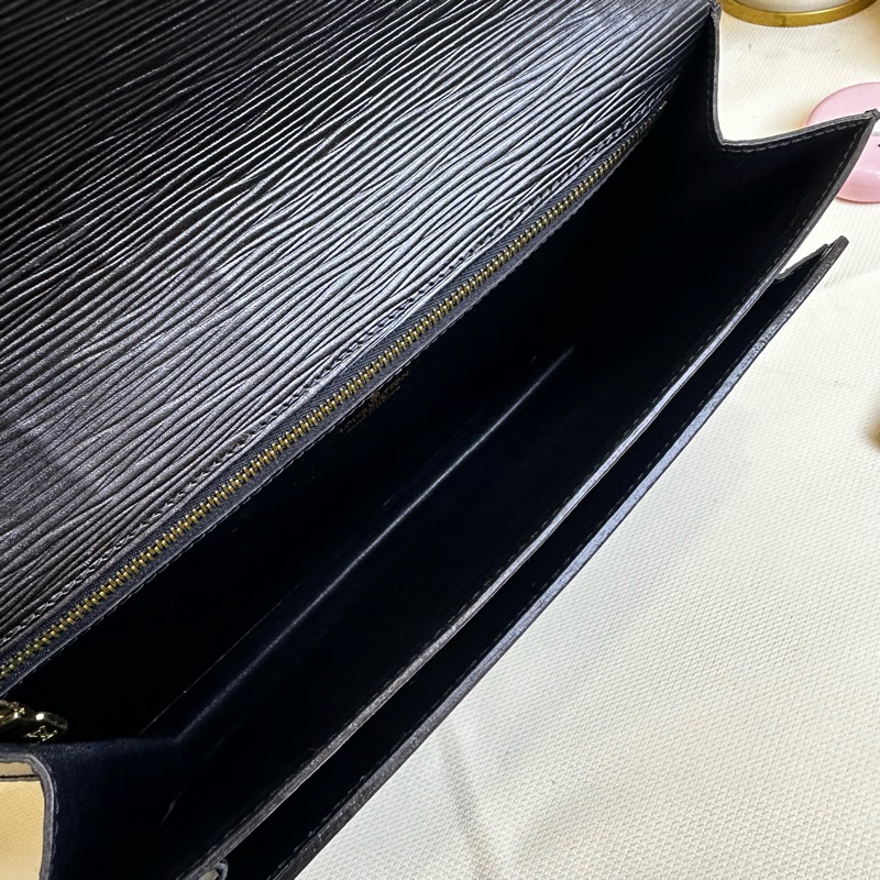 Louis Vuitton Epi手拿包-14