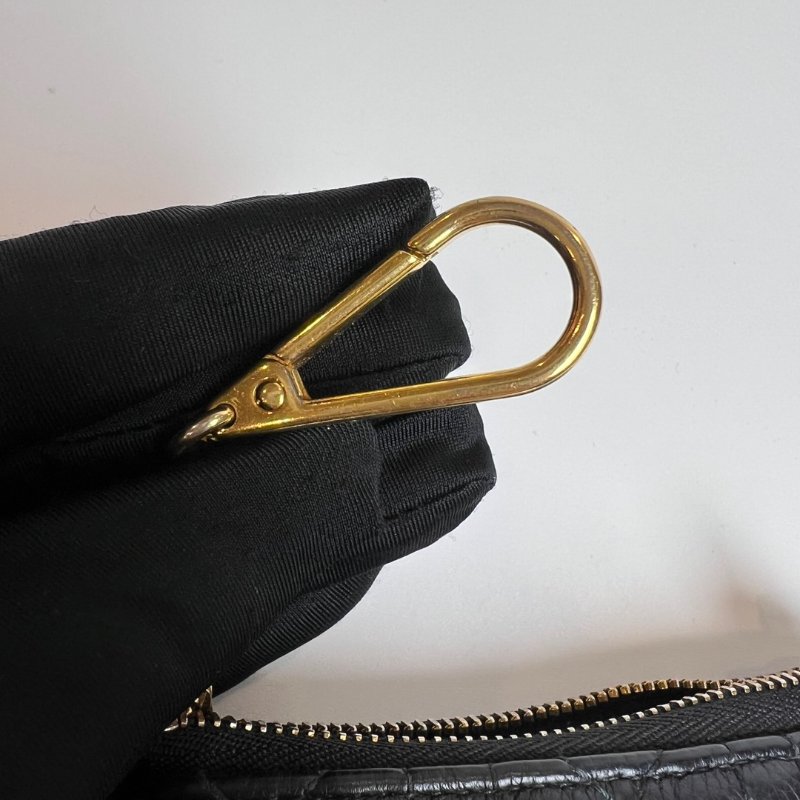 DIOR  黑CARO鑰匙包-8