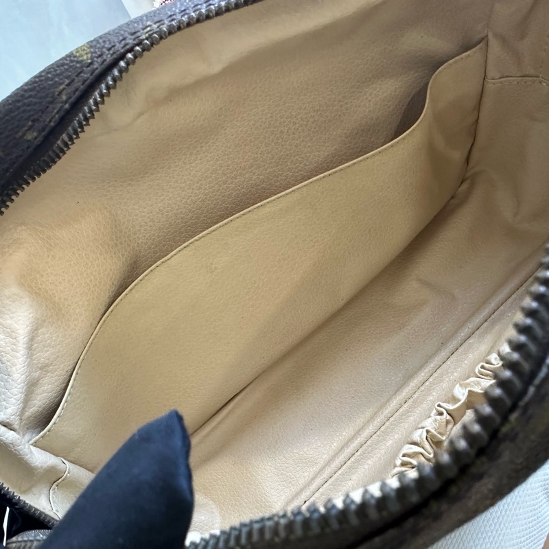 Louis Vuitton 28化妝包-13