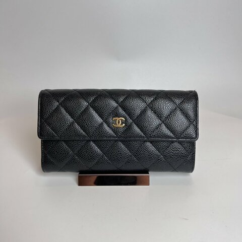 CHANEL 19開 黑菱格紋荔枝皮信封長夾