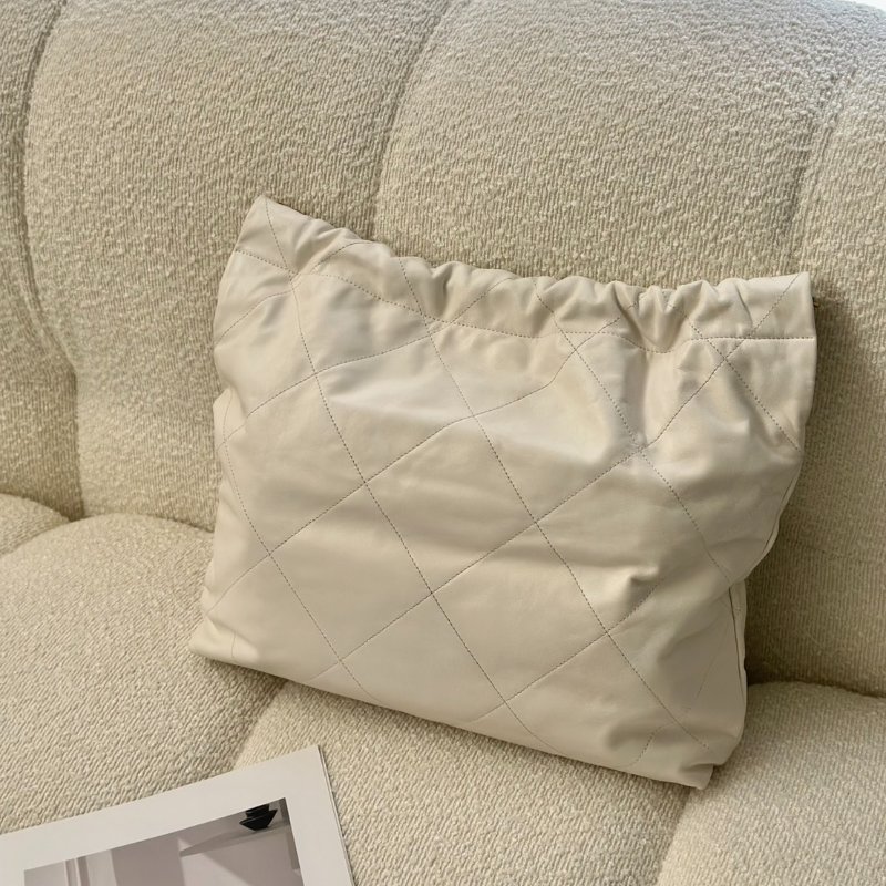 CHANEL 22 Bag - 中號白金-4