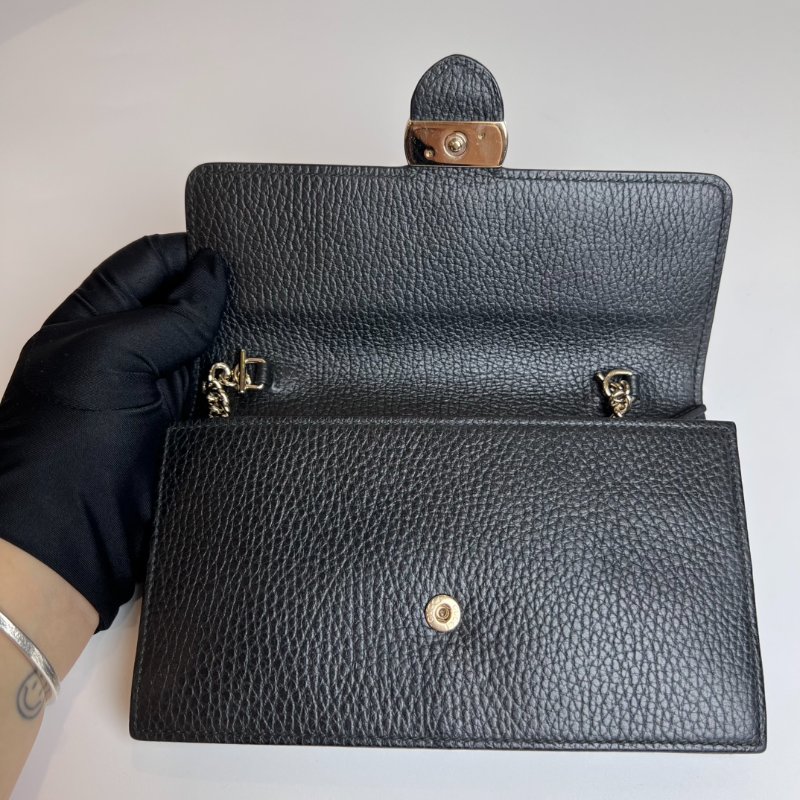 GUCCI 黑雙G淡金扣 WOC-5