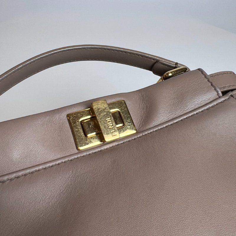 FENDI 8BN244 藕色金釦PEEKABOO MINI-5