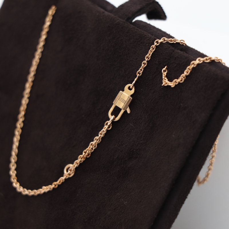 【近新閒置品🌟專櫃 18 萬 5】Hermès 愛馬仕 Kelly Cadenas 18K 玫瑰金 鑽石 0.09 ct 克拉 墜飾 項鍊-4