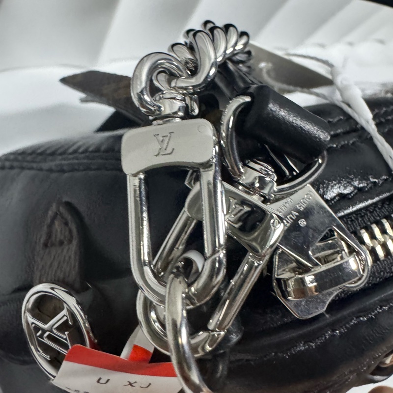 Pochette vibe 黑武士羊皮 鏈條包 羊皮腋下包 胸包 腰包-3