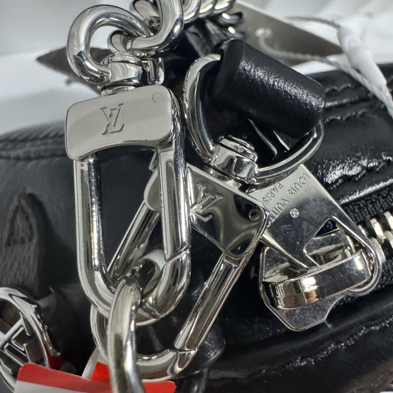 Pochette vibe 黑武士羊皮 鏈條包 羊皮腋下包 胸包 腰包-12