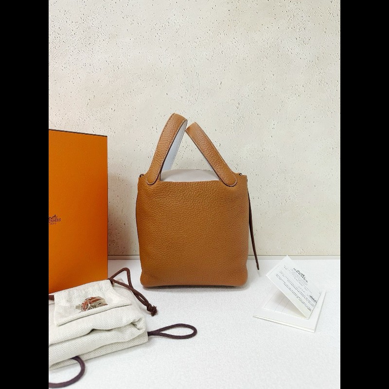 Hermes picotin 18
金棕色拼内手柄聖杯藍銀扣-0