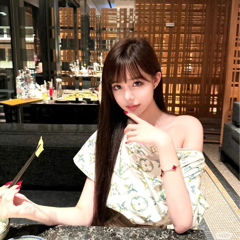 💗香緹國際精品💗梵克雅寶 VCA 紅玉髓 五花手環-4