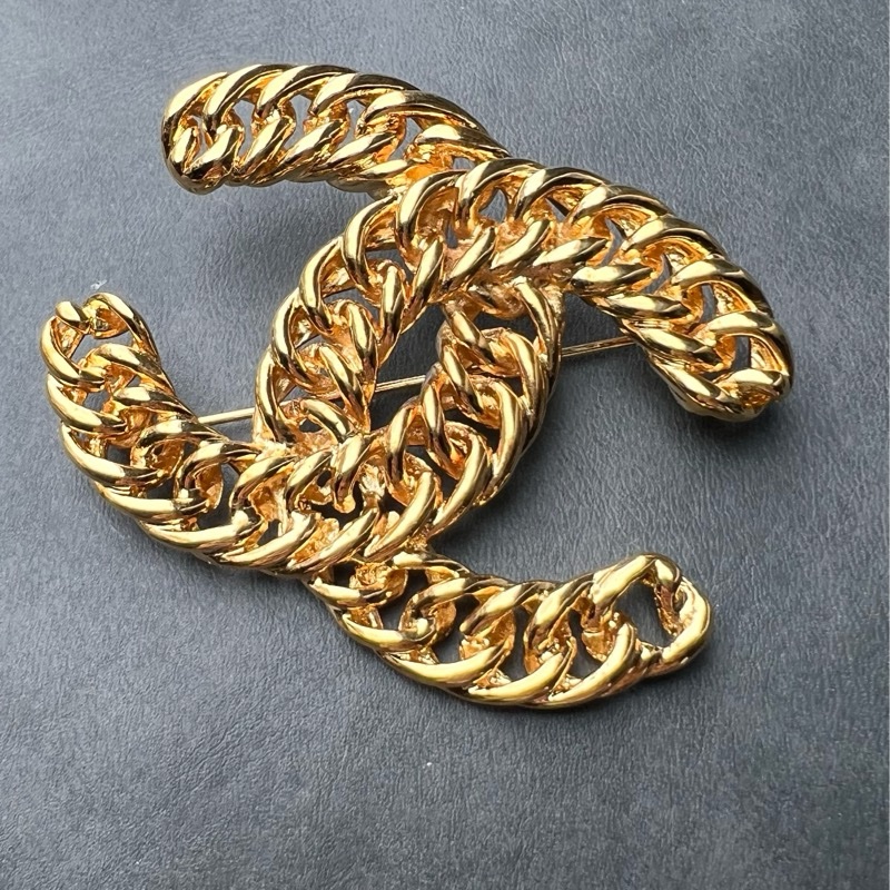 Chanel vintage 編織大logo胸針-7