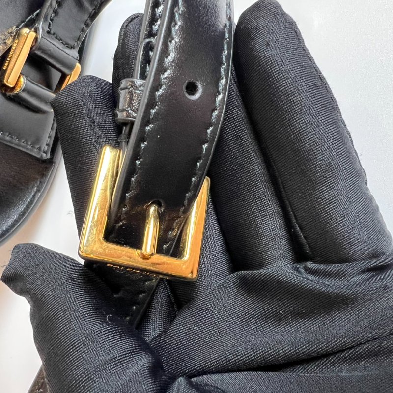 全新品 BALENCIAGA 828522 黑新版Hourglass肩背包小號-9