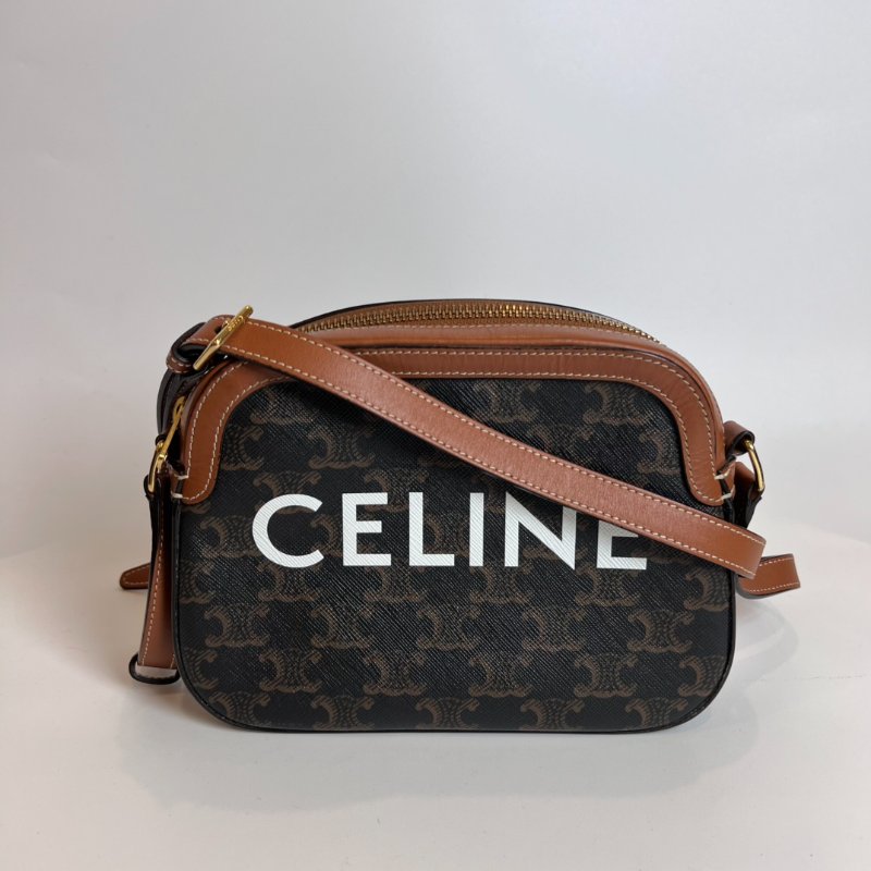 CELINE 凱旋門LOGO貝殼包-0