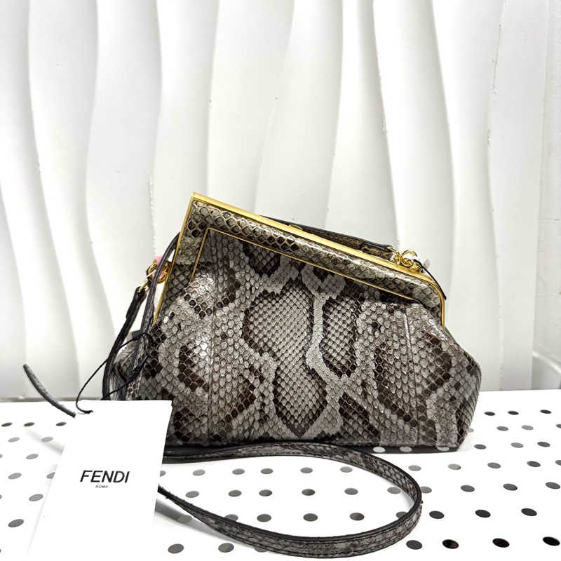 全新Fendi First 蟒蛇紋皮 單肩包、手包-1