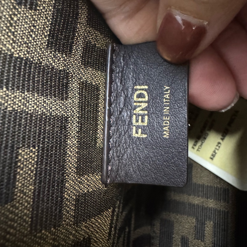 全新Fendi First 蟒蛇紋皮 單肩包、手包-5