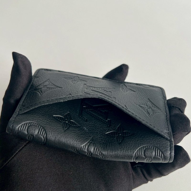 99新🆕 有購證🙌🏻 Louis Vuitton LV 路易威登 男士黑色壓紋卡夾-6