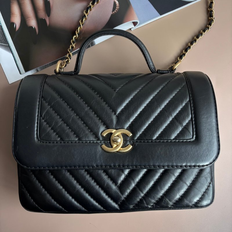::CHANEL:: Chevron Top Handle Flap Bag 黑色提把山形紋口蓋斜背鏈包-0
