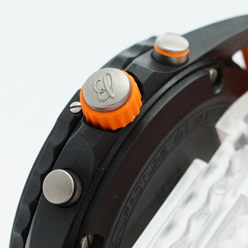 百年靈專業耐力系列44 X82310 男士黑色錶盤腕錶-11