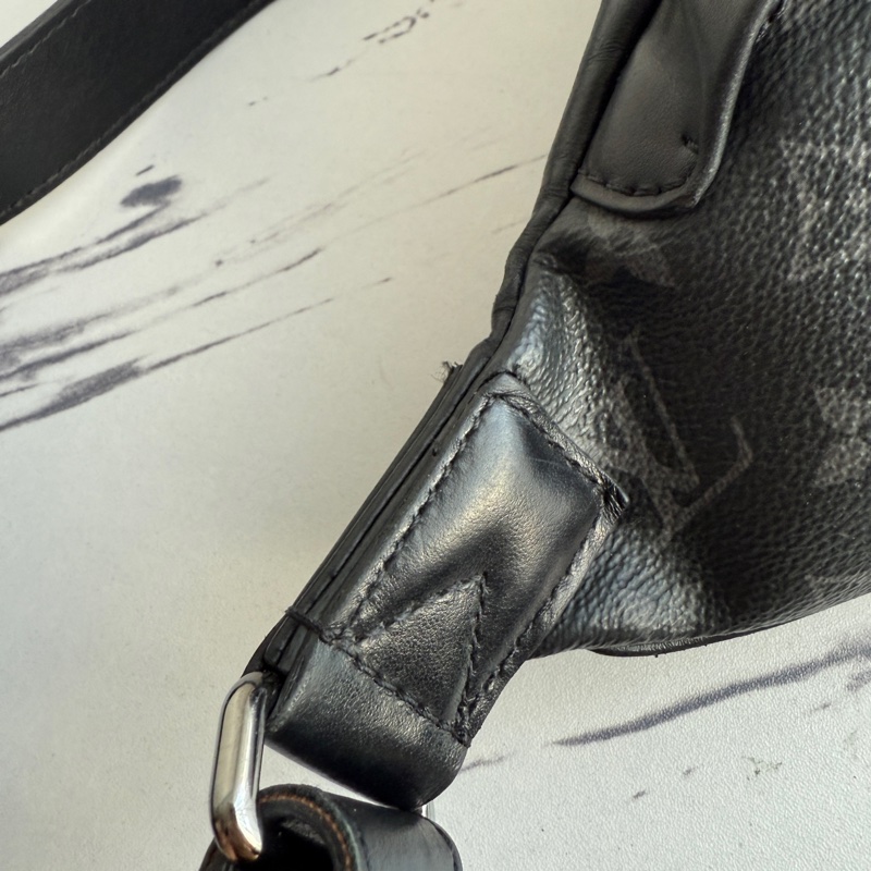 lv男生胸包 超級優惠價格-6