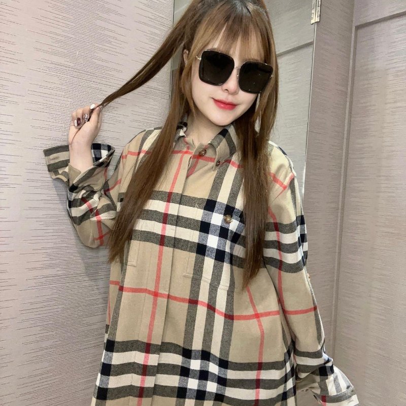 💎Han's house精品服飾💎BURBERRY HOUSE 格紋 羊毛 襯衫 外套 原價32600-8