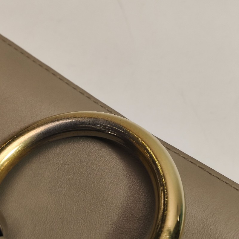 Chloe Faye小號牛皮翻毛皮拼皮鏈條扣飾斜挎包單肩包-11