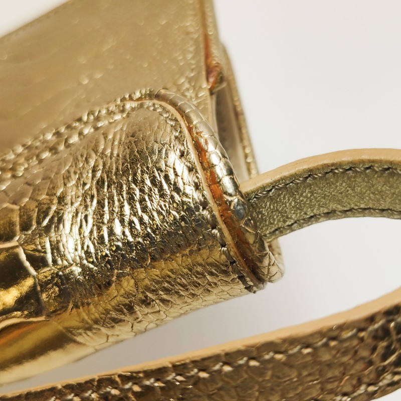 Celine鱷魚皮純色凱旋門Logo單肩包-20