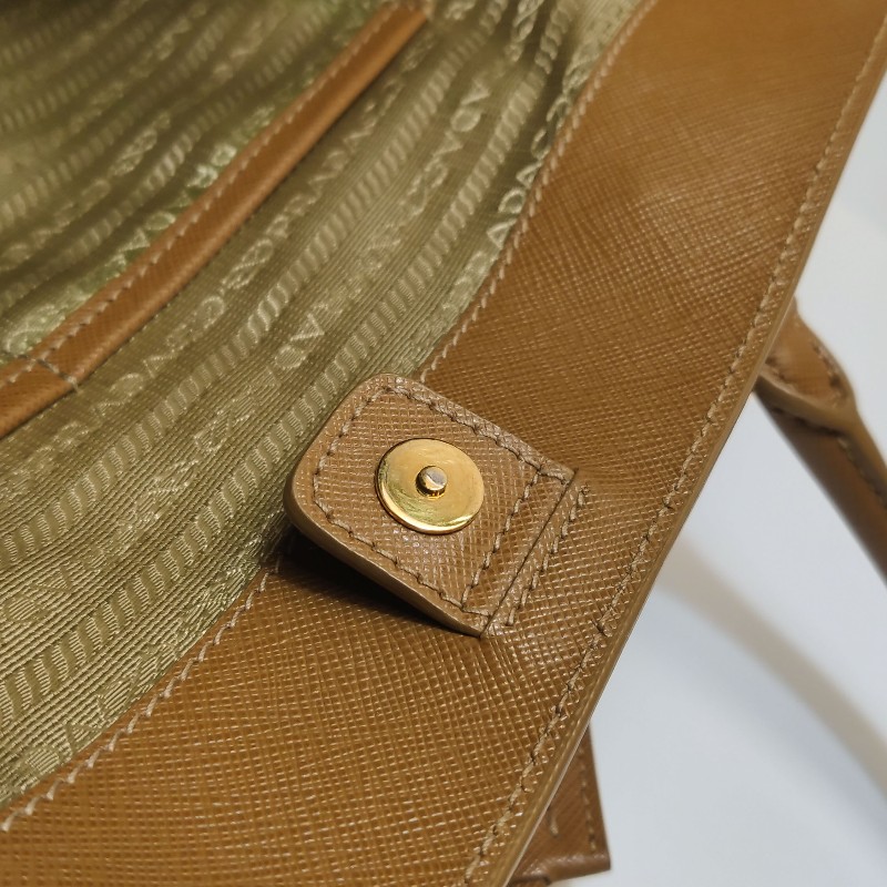 Prada Galleria殺手包大號牛皮純色三角徽標手提包-18