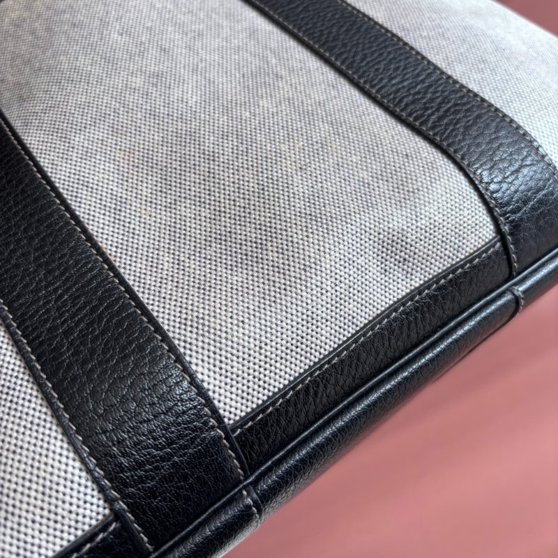 ::HERMES:: 愛馬仕熊貓色帆布/黑色Garden Party 36 銀扣 手提包-2