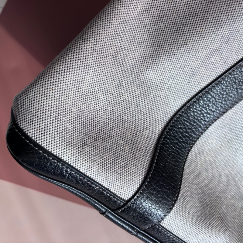 ::HERMES:: 愛馬仕熊貓色帆布/黑色Garden Party 36 銀扣 手提包-32