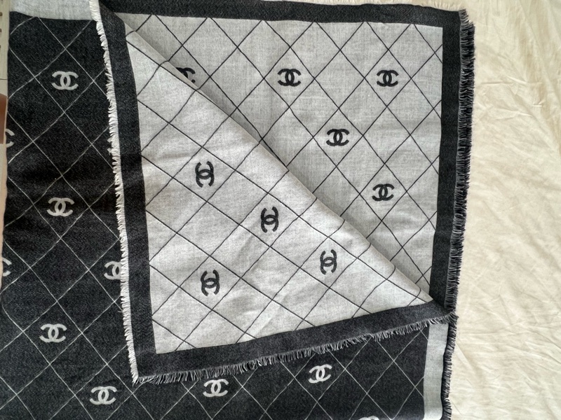 Chanel 熱門款雙面披肩 圍巾-2