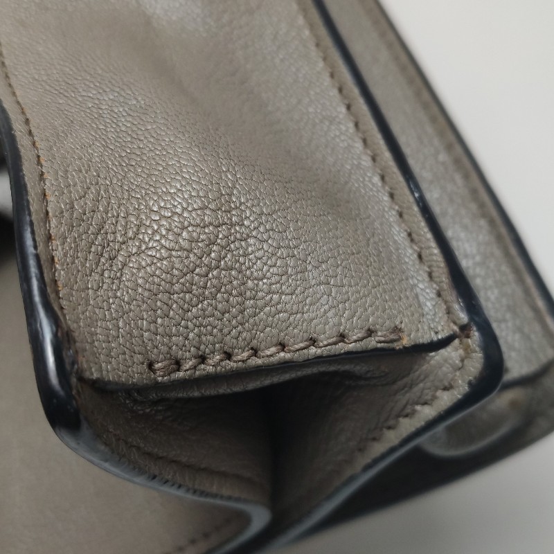 Miu Miu Madras牛皮拼色金屬扣斜挎包單肩包-15