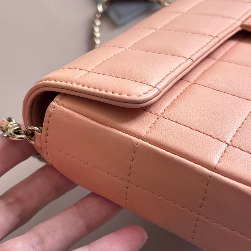 ::CHANEL:: Vintage Chocolate Bar 冰塊格粉膚色腋下鏈包 冰格包 冰塊包-13